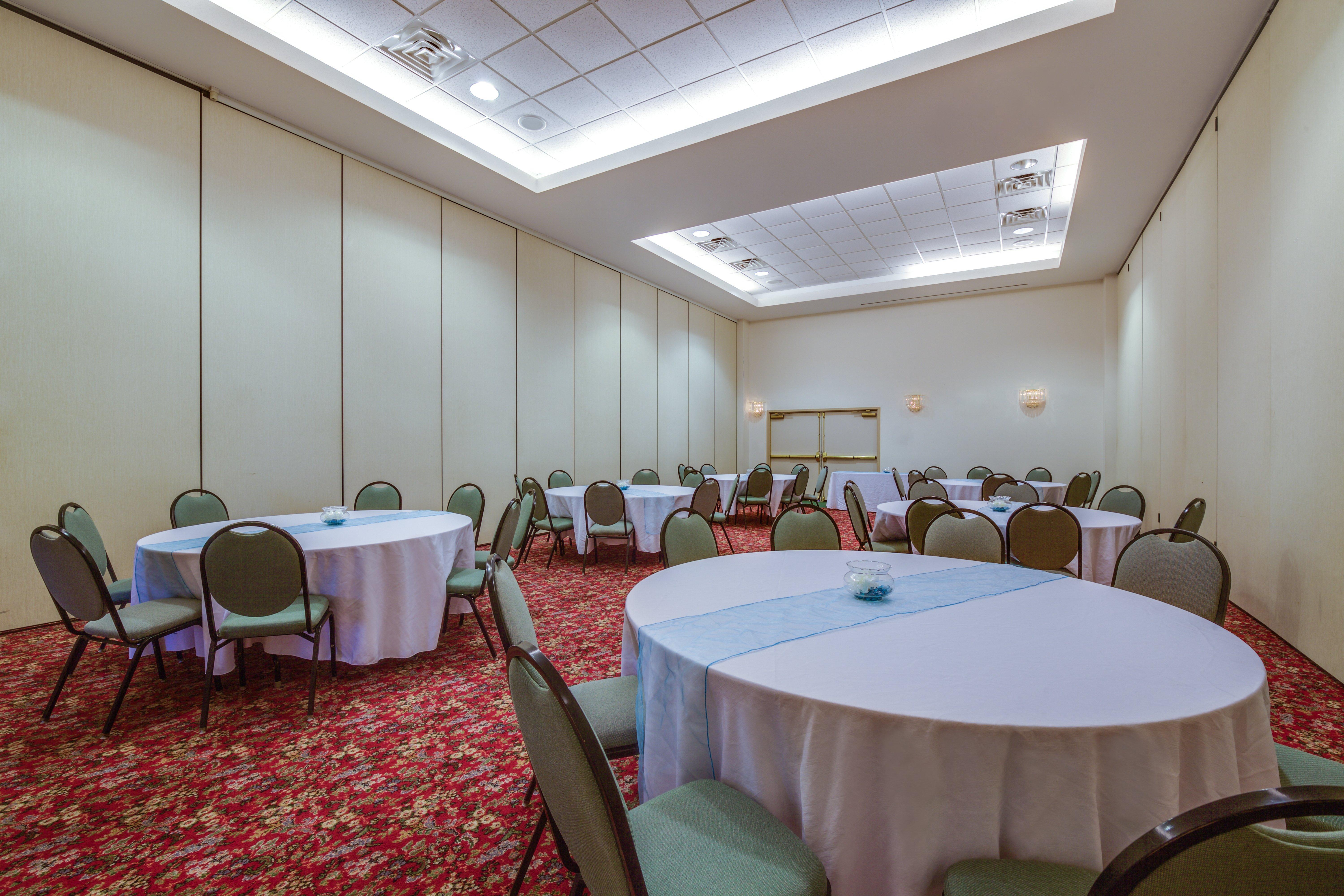 Holiday Inn Express Hotel & Suites Greensboro-East By Ihg Kültér fotó