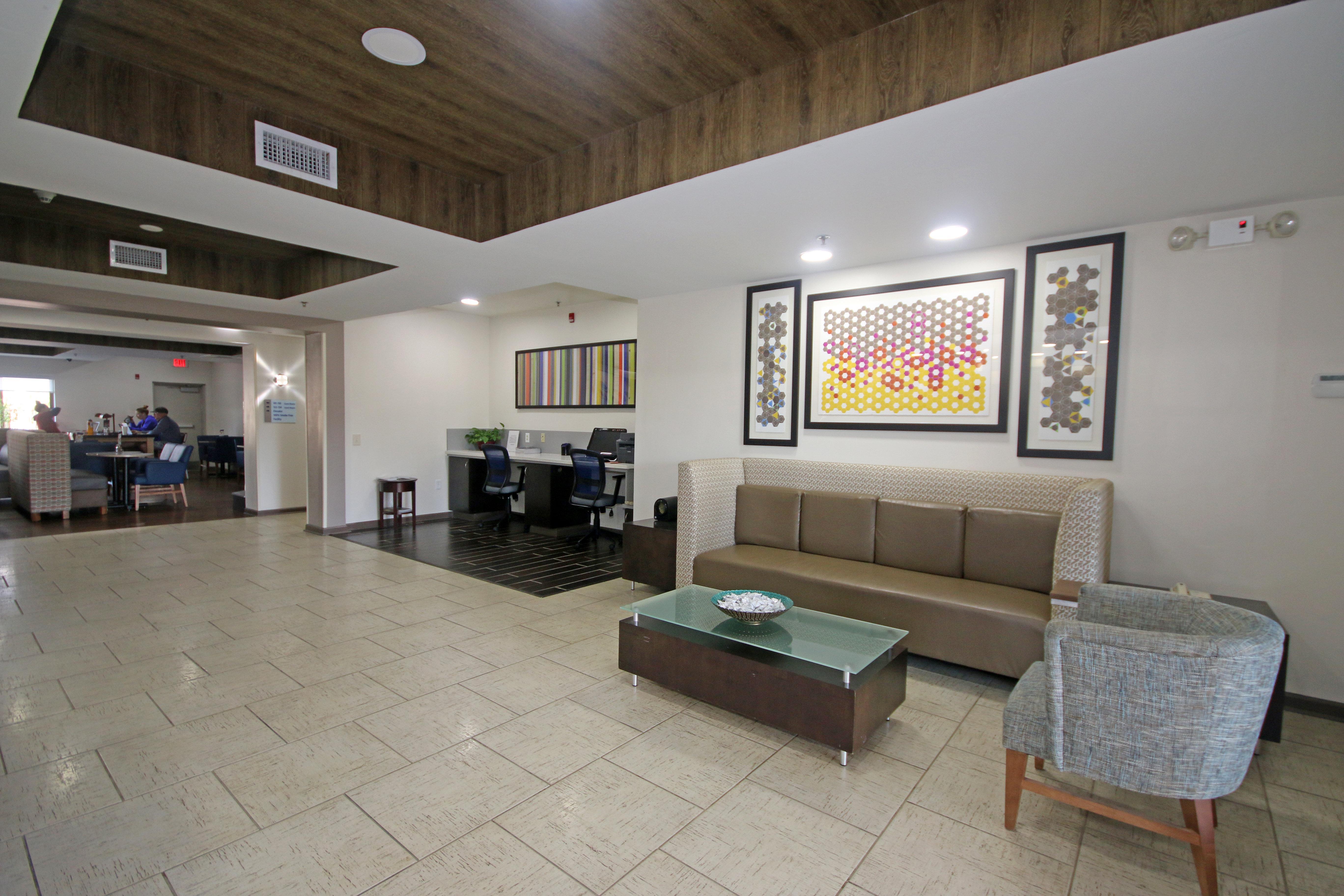 Holiday Inn Express Hotel & Suites Greensboro-East By Ihg Kültér fotó