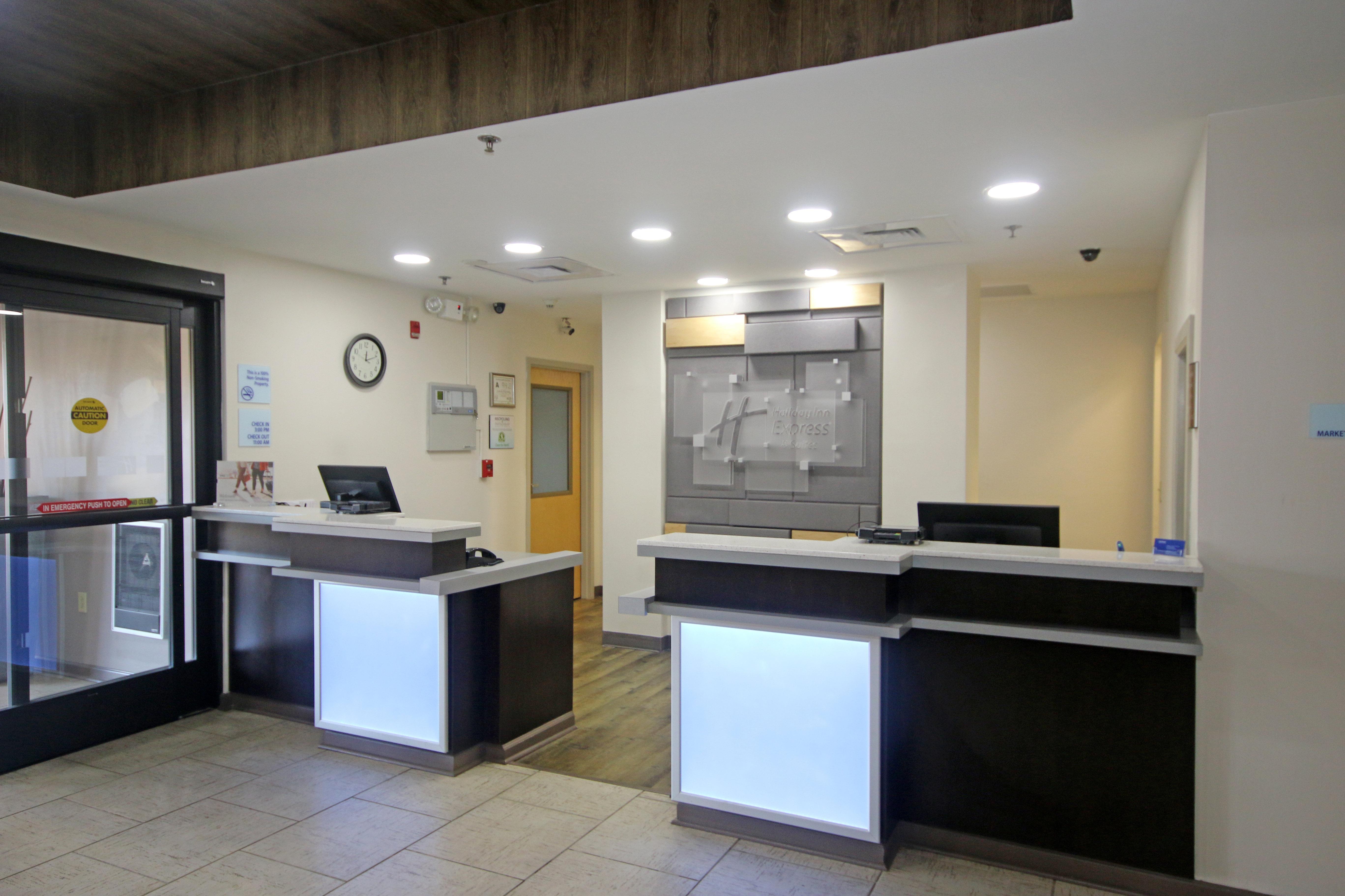 Holiday Inn Express Hotel & Suites Greensboro-East By Ihg Kültér fotó